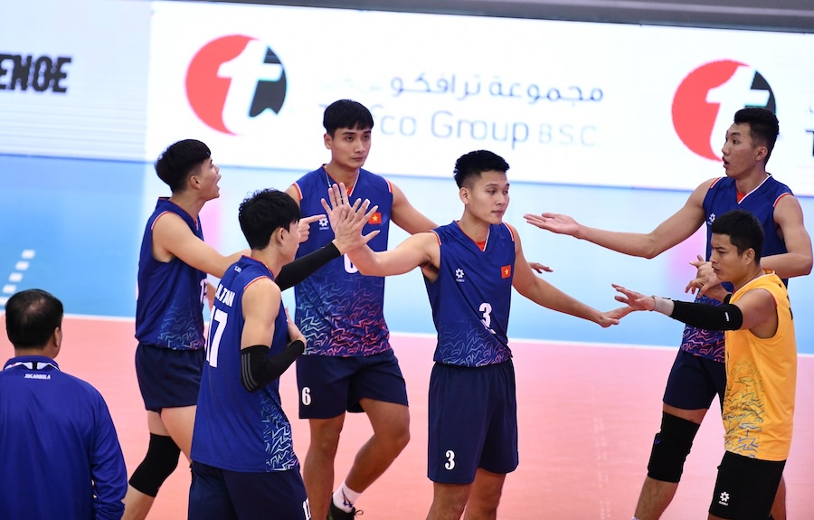 5 set nghẹt thở, bóng chuyền Việt Nam ngẩng cao đầu sau trận Tứ kết AVC Challenge Cup 5 set nghẹt thở, bóng chuyền Việt Nam ngẩng cao đầu sau trận Tứ kết AVC Challenge Cup