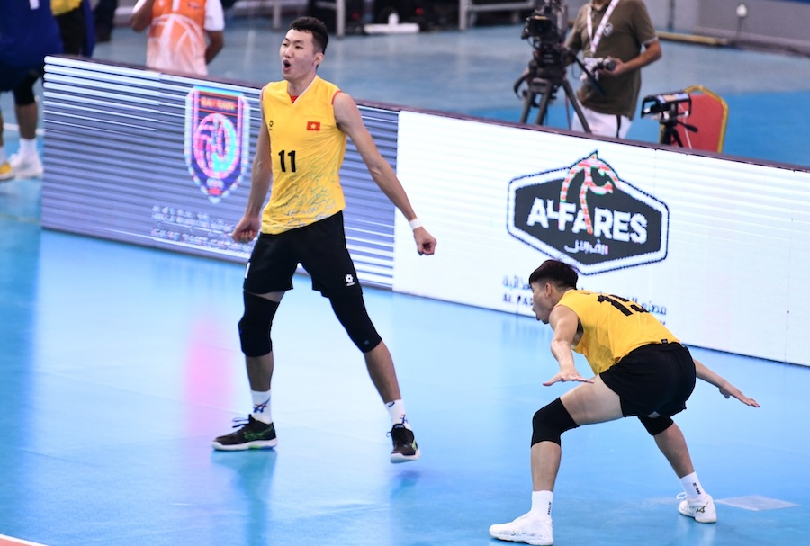 Liên đoàn thưởng nóng đội tuyển bóng chuyền nam sau trận Tứ kết AVC Challenge Cup