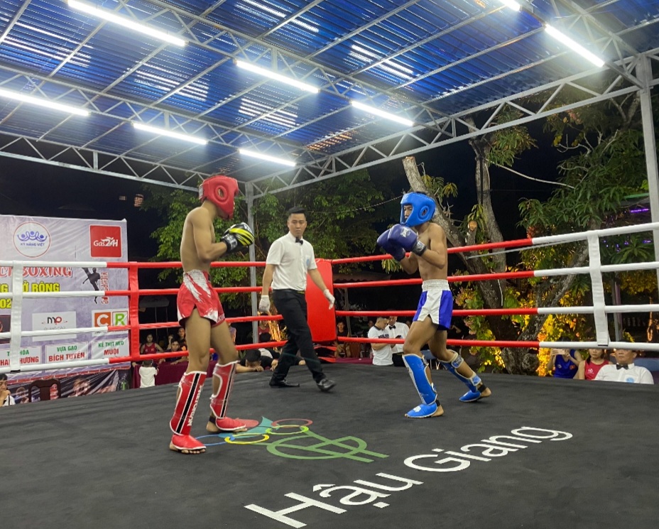 Giải v&ocirc; địch trẻ Kickboxing miền Nam lần đầu ra mắt kh&aacute;n giả