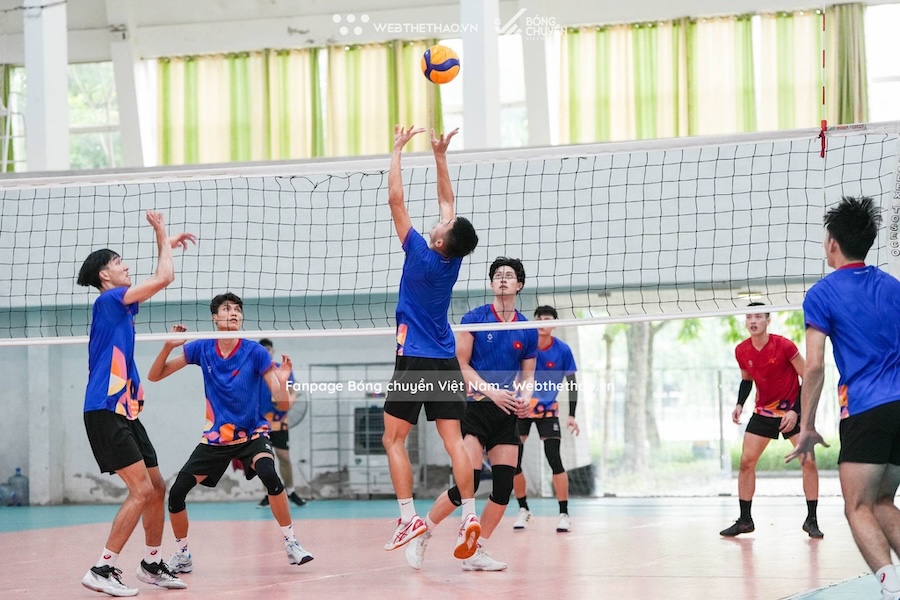 Đội tuyển bóng chuyền U20 Việt Nam sẵn sàng trước cuộc quyết đấu Playoffs với Campuchia Đội tuyển bóng chuyền U20 Việt Nam sẵn sàng trước cuộc quyết đấu Playoffs với Campuchia