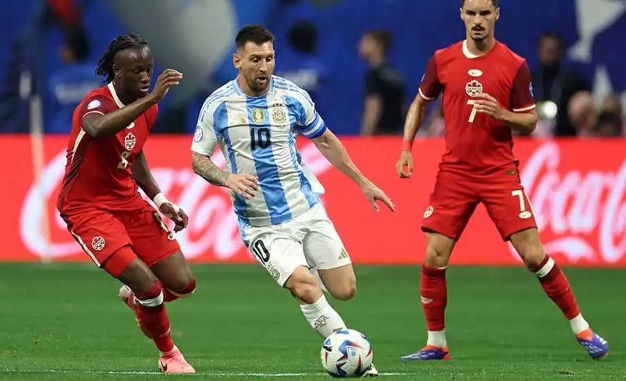 Đội hình ra sân Argentina vs Chile: Alvarez đá cặp với Messi