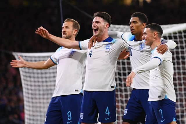 Harry Kane nhận lỗi "sai vị trí và thiếu kỷ luật" dẫn tới lối chơi kỳ quặc của Anh