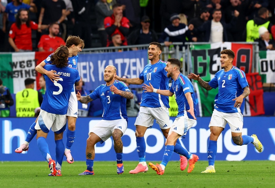 Giá trị đội hình vòng 1/8 Euro 2024: Italia chỉ đứng thứ 7