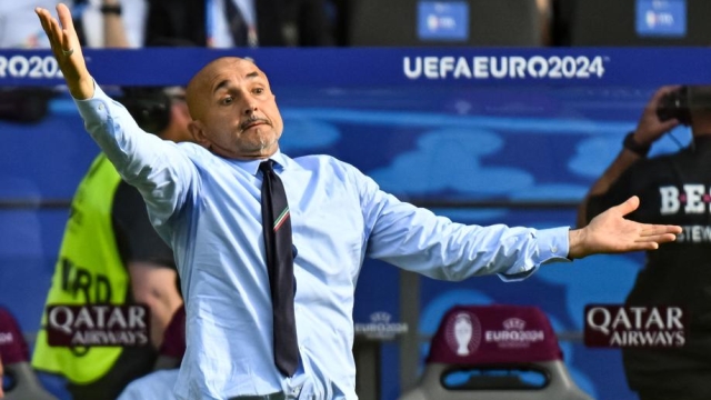 Bị loại ở Euro 2024, HLV Spalletti có thể bị sa thải ngay trước chuyến bay trở về Italia