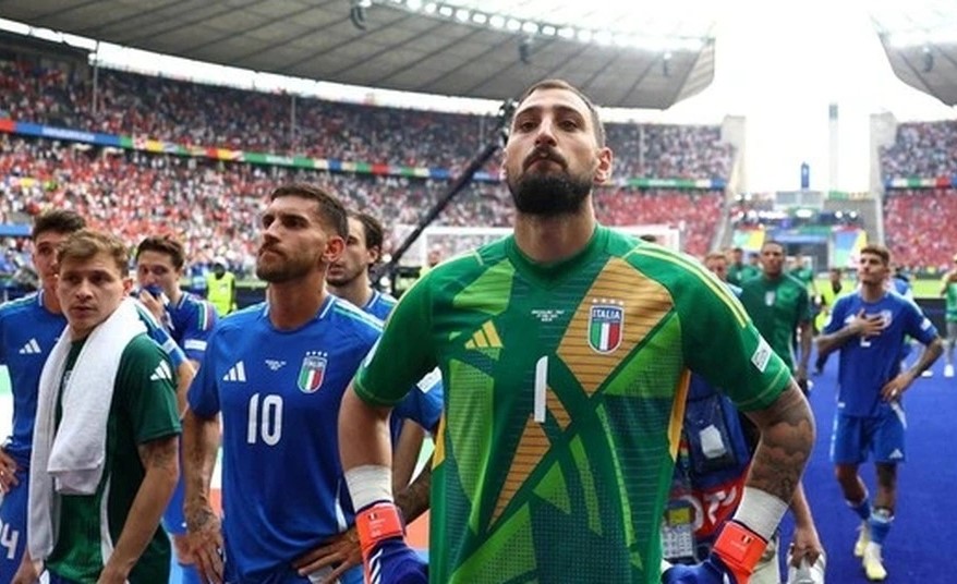 Tuyển Ý “thay máu” chỉ giữ lại đúng... 1 cầu thủ sau thất bại bạc nhược ở Euro 2024