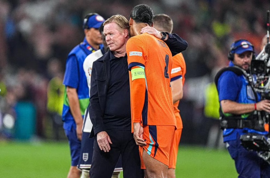 Van Dijk đau đớn vì bàn thua muộn của Hà Lan, tiết lộ hành động Van Dijk đau đớn vì bàn thua muộn của Hà Lan, tiết lộ hành động