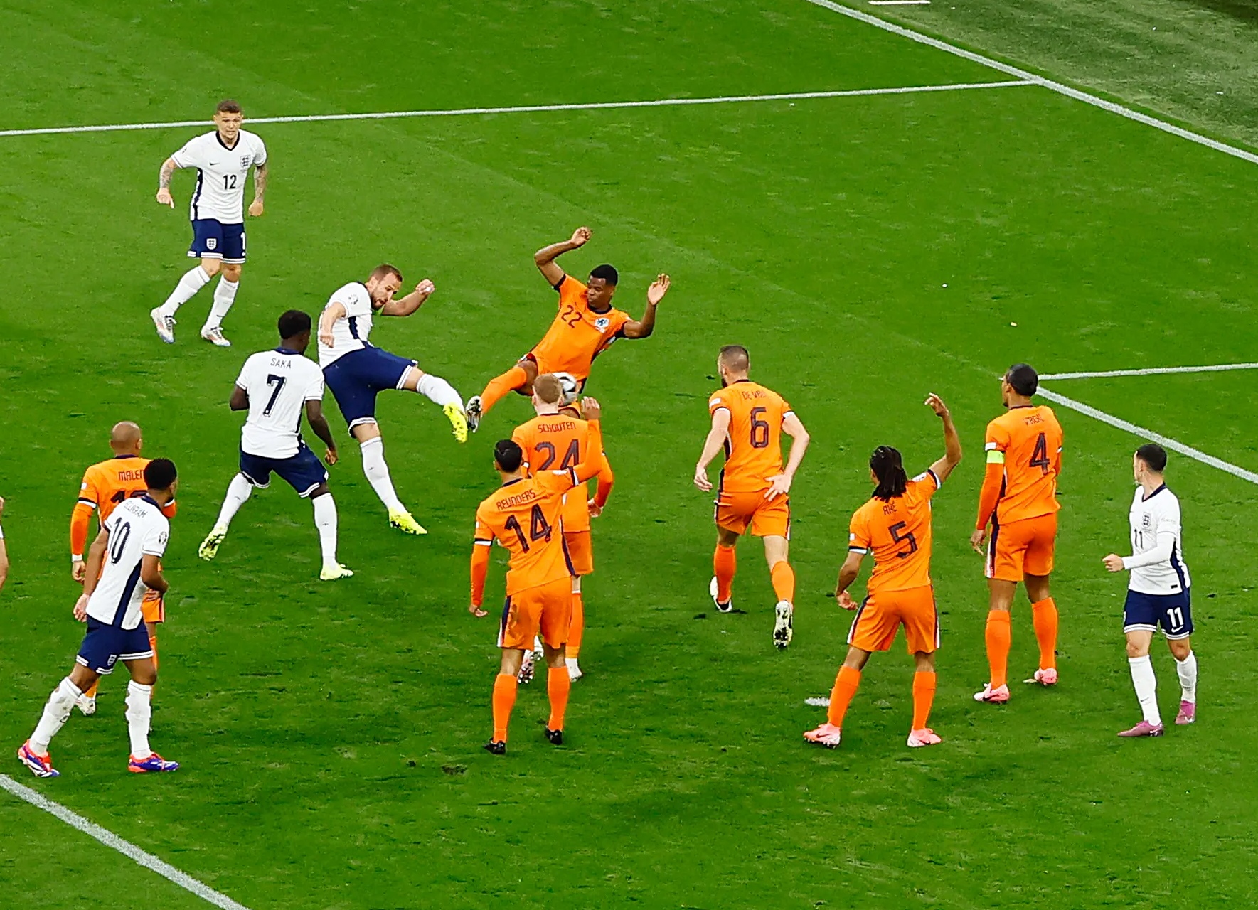 CĐV Hà Lan đưa bằng chứng tố cáo "bàn thắng đánh cắp 2 lần" của Harry Kane