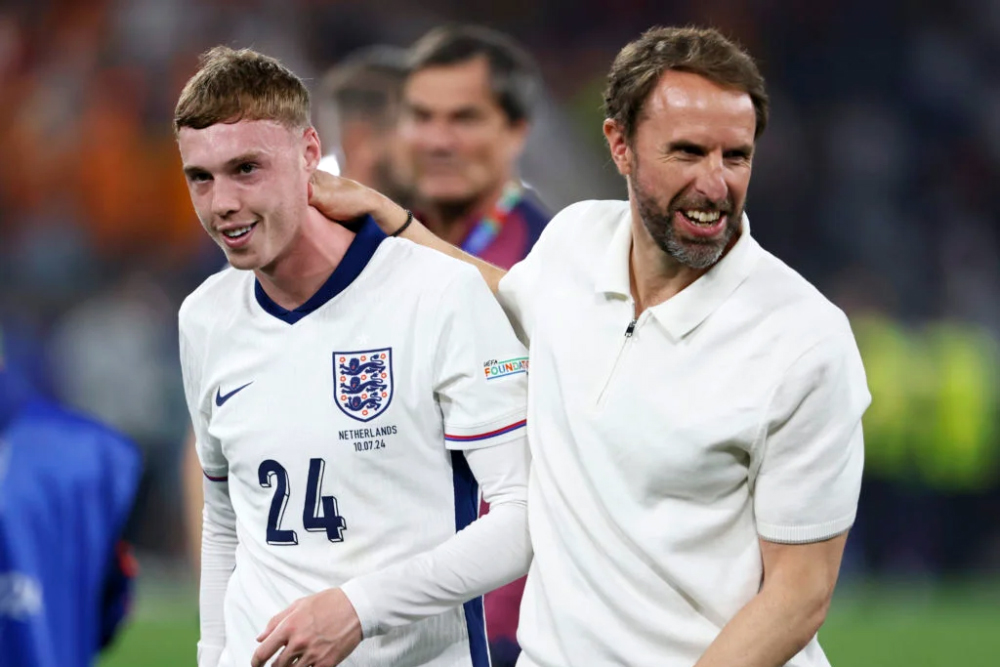 Chỉ cần 10 phút ở bán kết EURO 2024, Cole Palmer đã vượt qua Bellingham và Foden như thế nào?