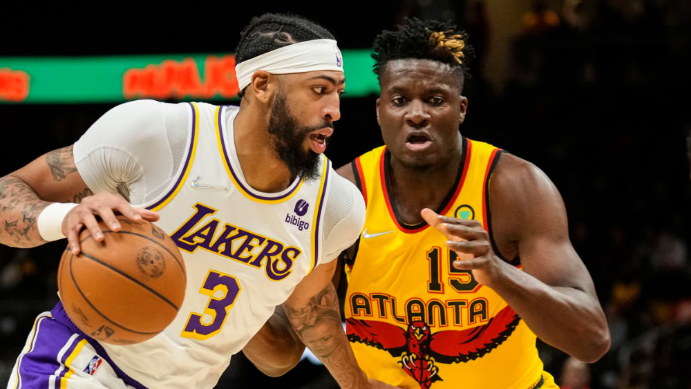 Chuyển nhượng NBA: Trung phong Clint Capela có thể được trade, lọt tầm ngắm LA Lakers?