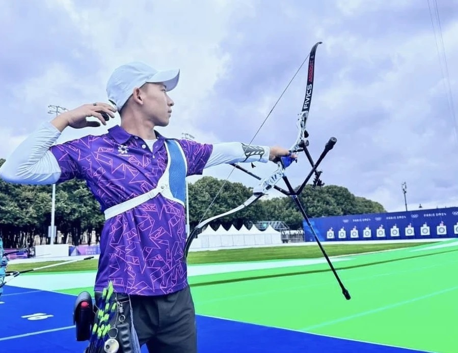 Quốc Phong có vị trí khiêm tốn ở vòng loại bắn cung Olympic 2024