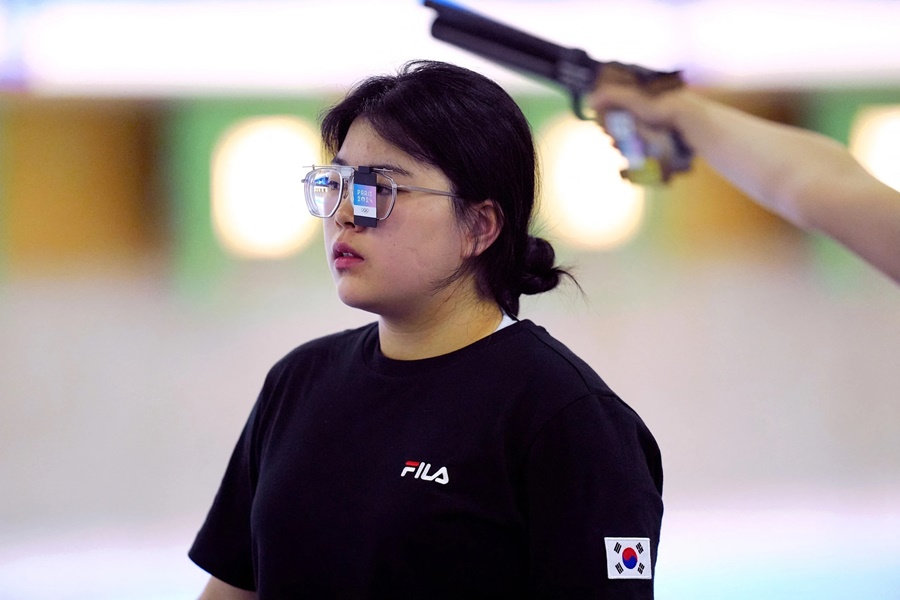 Xạ thủ 19 tuổi giành HCV, phá cả kỷ lục Olympic nội dung Trịnh Thu Vinh hụt huy chương Xạ thủ 19 tuổi giành HCV, phá cả kỷ lục Olympic nội dung Trịnh Thu Vinh hụt huy chương