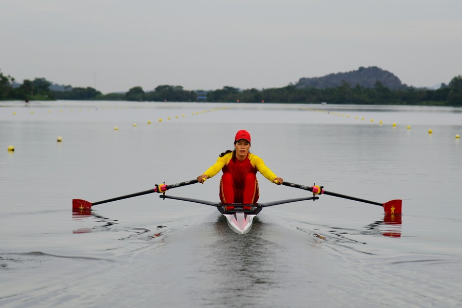 Phạm Thị Huệ về cuối, tranh bán kết nhóm C/D rowing Olympic 2024