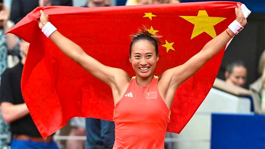 Chung kết đơn nữ tennis Olympic 2024: Zheng Qinwen làm nên lịch sử cho quần vợt Trung Quốc