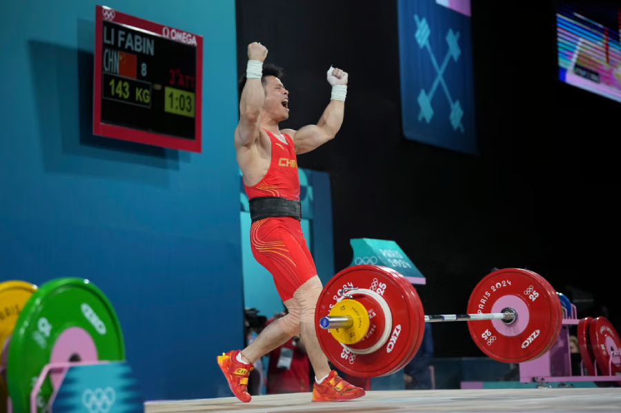 Cử tạ 61kg Olympic 2024: Kỷ lục cử giật mới, tài năng trẻ Thái Lan vượt qua tượng đài Eko Yuli Cử tạ 61kg Olympic 2024: Kỷ lục cử giật mới, tài năng trẻ Thái Lan vượt qua tượng đài Eko Yuli