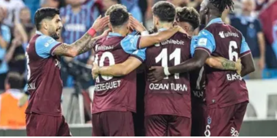 Nhận định bóng đá Trabzonspor vs Rapid Wien: Kẻ tám lạng người nửa cân