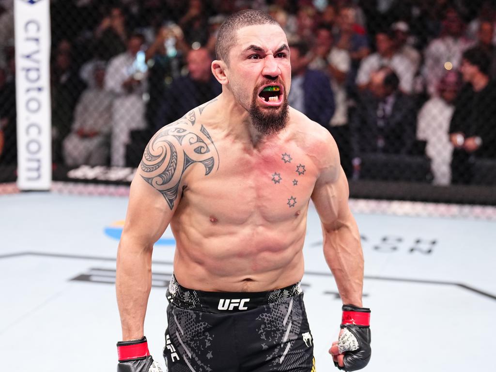 UFC 308: Robert Whittaker chủ động đề nghị đấu với Khamzat Chimaev