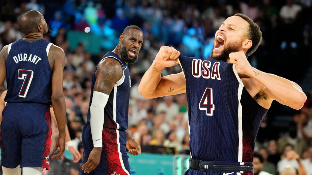 Stephen Curry dội mưa 3 điểm cuối giờ, tuyển Mỹ giành huy chương vàng bóng rổ nam Olympic 2024