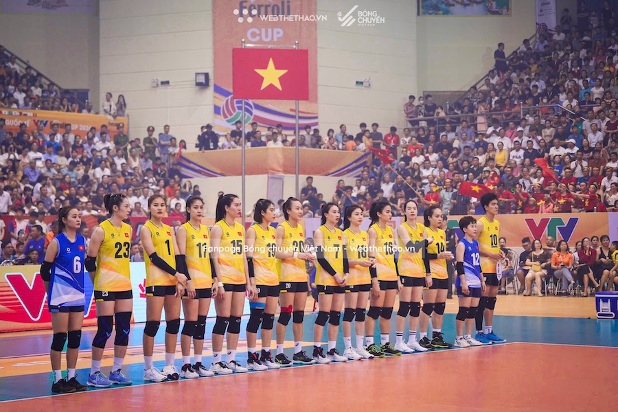 Không thể tạo nên bất ngờ, đội tuyển bóng chuyền nữ Việt Nam giành vị trí Á quân VTV Cup 2024 Không thể tạo nên bất ngờ, đội tuyển bóng chuyền nữ Việt Nam giành vị trí Á quân VTV Cup 2024