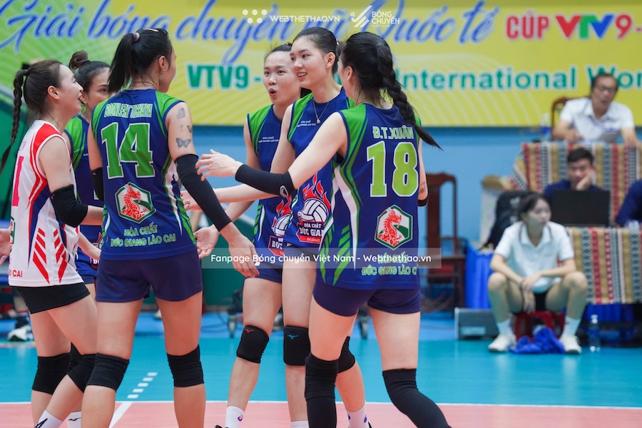 Chủ nh&agrave; Th&aacute;i Lan tiết lộ l&yacute; do v&igrave; sao Ho&aacute; chất Đức Giang được tham dự giải b&oacute;ng chuyền AVC Club?