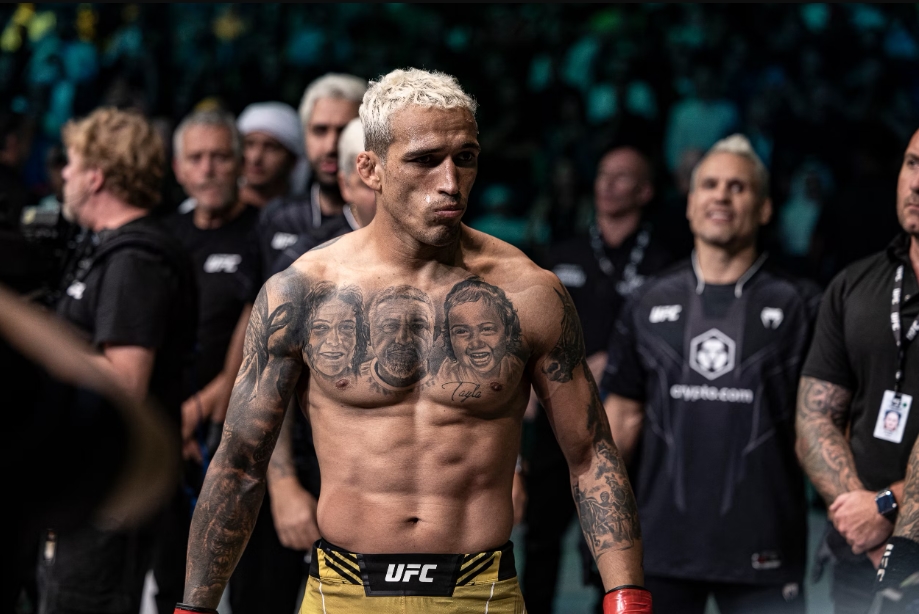 Charles Oliveira: Hạ Michael Chandler để được tranh đai, không vì Conor McGregor