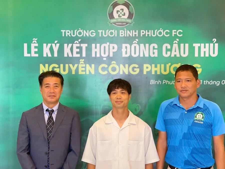 Hé lộ mức lót tay của Công Phượng khi “dạt” xuống CLB hạng Nhất