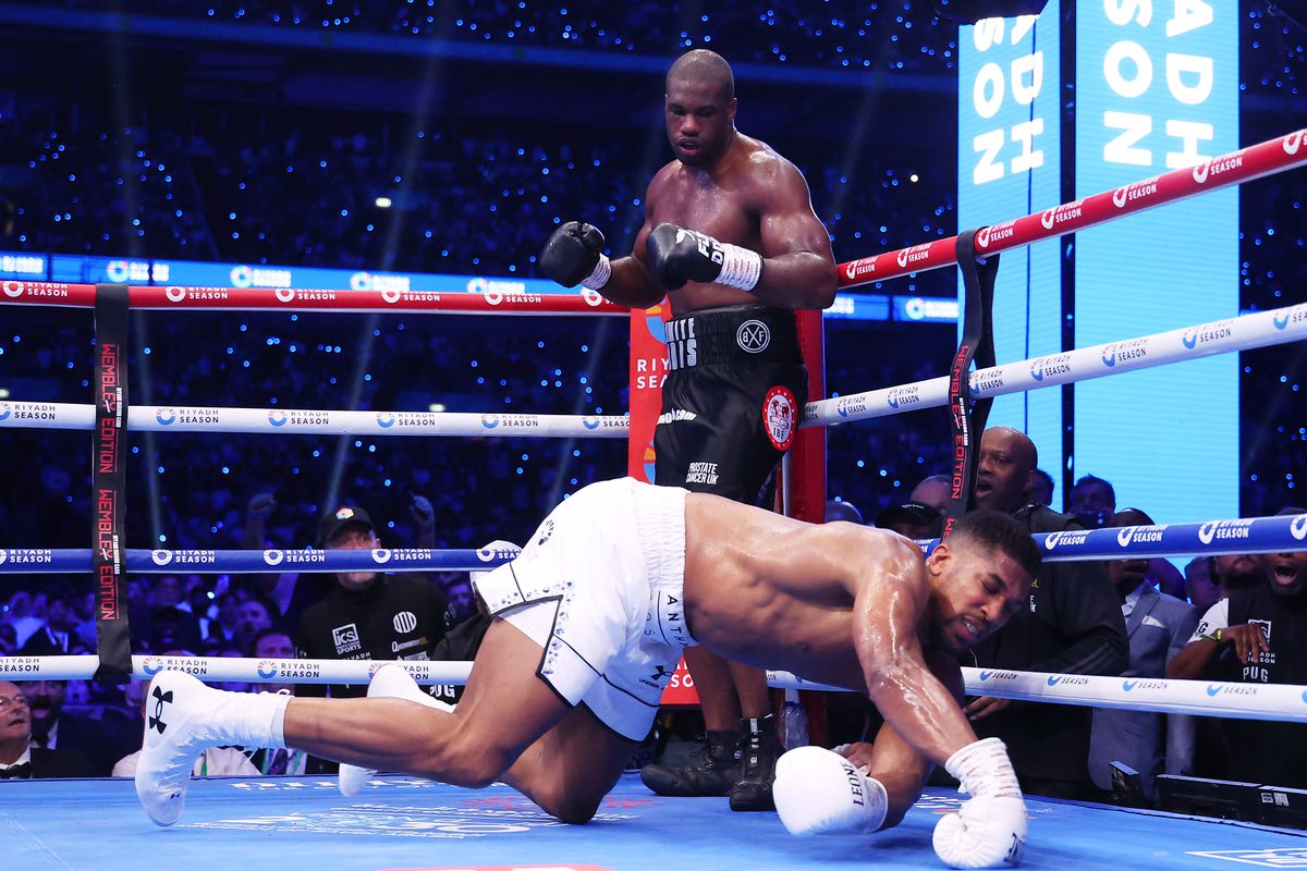 Anthony Joshua tụt hạng th&ecirc; thảm sau trận thua Daniel Dubois