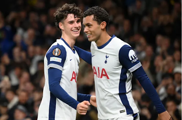 Nhận định bóng đá Ferencvarosi vs Tottenham: Khó cản Gà trống