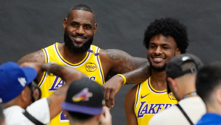 H&eacute; lộ: Con trai LeBron James su&yacute;t trở th&agrave;nh đồng đội của Stephen Curry ở Golden State Warriors?