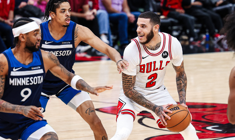 Lonzo Ball tái xuất ấn tượng, người hâm mộ NBA nồng nhiệt chào đón Lonzo Ball tái xuất ấn tượng, người hâm mộ NBA nồng nhiệt chào đón