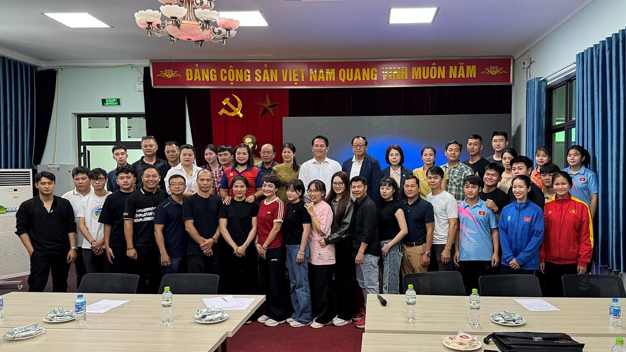 Đào tạo chuyên sâu nội dung bắn súng đĩa bay Sporting và Compak Sporting Đào tạo chuyên sâu nội dung bắn súng đĩa bay Sporting và Compak Sporting