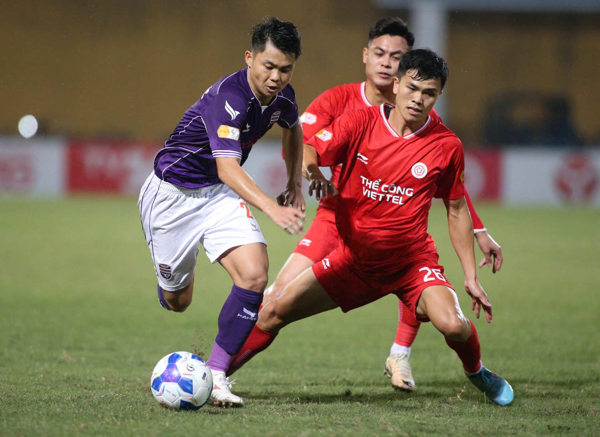 7 cầu thủ bị treo giò ở V.League: CLB nào thiệt nhất?