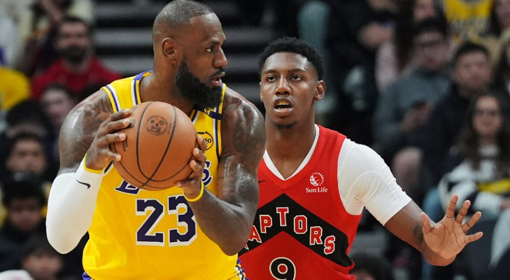 LeBron James tiếp tục sắm vai LeBron James tiếp tục sắm vai