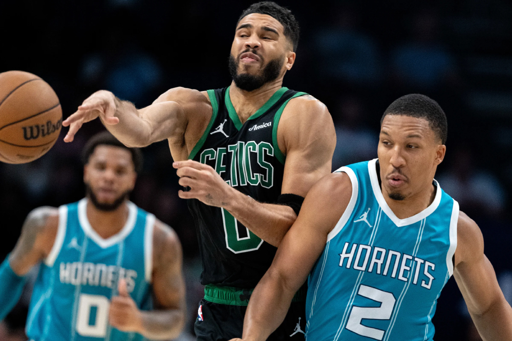 Nhà vô địch NBA Jayson Tatum bị đồng đội cũ phạm lỗi thô bạo: “Tôi tưởng họ là bạn Nhà vô địch NBA Jayson Tatum bị đồng đội cũ phạm lỗi thô bạo: “Tôi tưởng họ là bạn