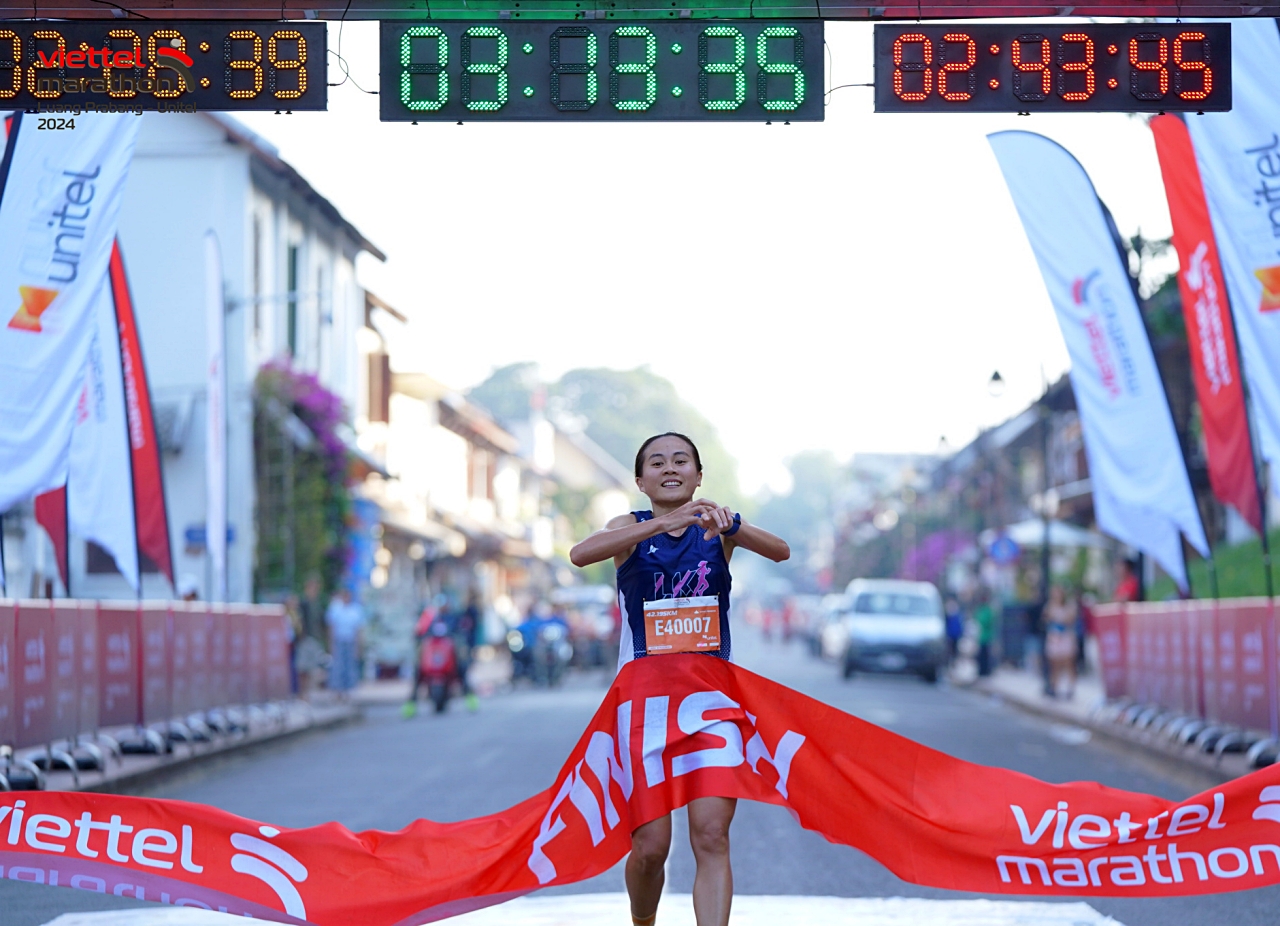 Các kỷ lục gia sẵn sàng bùng nổ trên đường chạy Viettel Marathon Hà Nội 2024 Các kỷ lục gia sẵn sàng bùng nổ trên đường chạy Viettel Marathon Hà Nội 2024