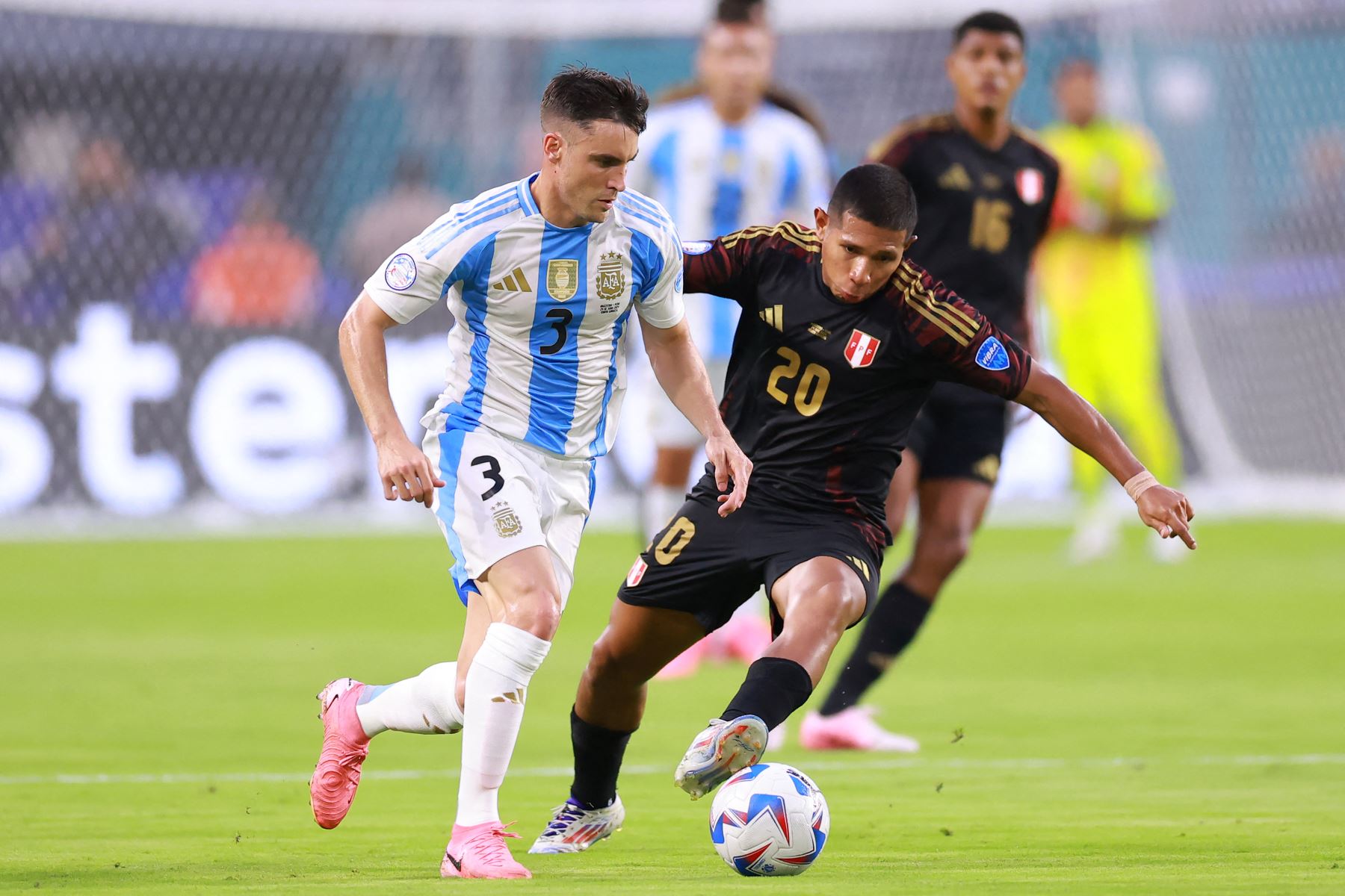 Dự đoán Argentina vs Peru, 7h00 ngày 20/11, Vòng loại World Cup 2026