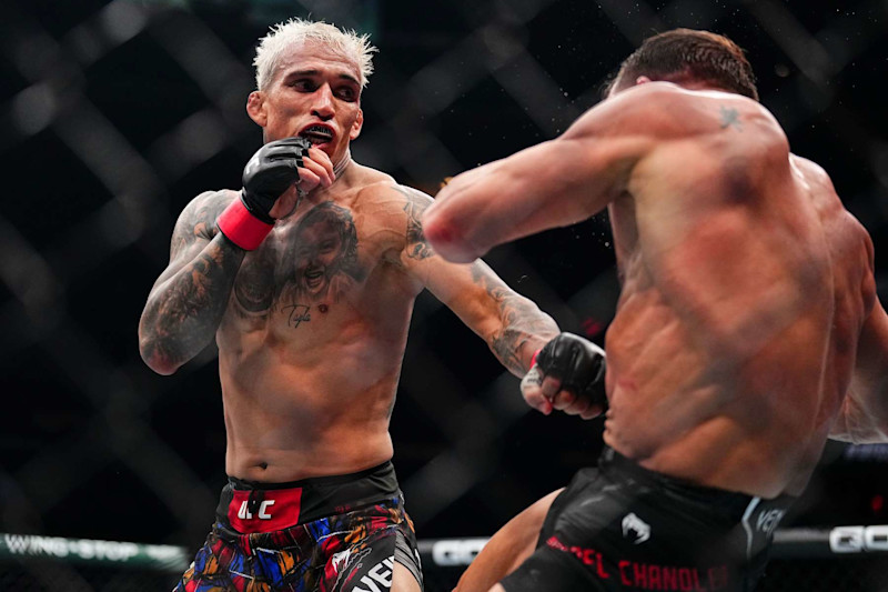 Charles Oliveira: 20 ngày trước UFC 309 tôi không thể tập tử tế