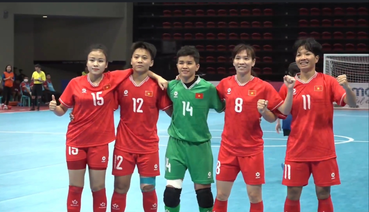 Hủy diệt Philippines, Việt Nam hẹn Thái Lan ở chung kết futsal Đông Nam Á
