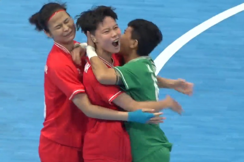 Hạ Thái Lan để vô địch, futsal nữ giúp bóng đá Việt Nam thoát cảnh “trắng tay” Hạ Thái Lan để vô địch, futsal nữ giúp bóng đá Việt Nam thoát cảnh “trắng tay”