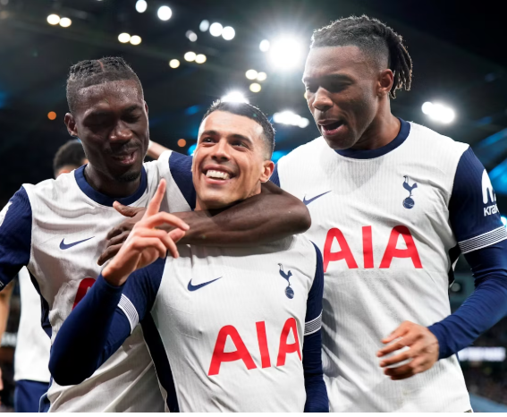 Nhận định bóng đá Tottenham vs Fulham: Phong độ hình sin