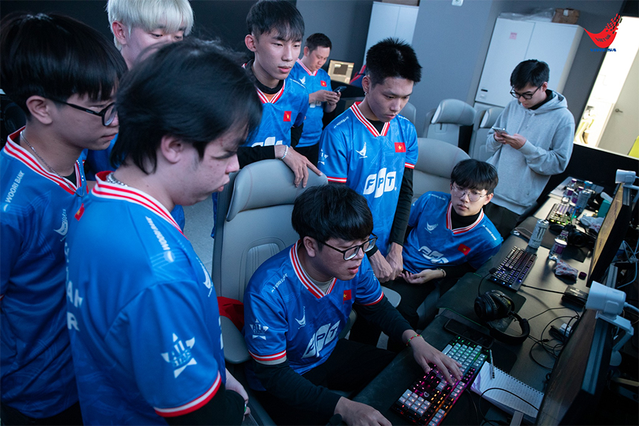 Trực ti&ecirc;p KeSPA Cup 2024 h&ocirc;m nay 3/12: Việt Nam đối đầu nh&agrave; v&ocirc; địch LCK