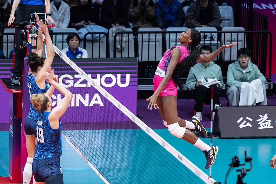 Link trực tiếp tranh hạng 3 bóng chuyền vô địch CLB thế giới: Vero Milano vs Dentil Praia