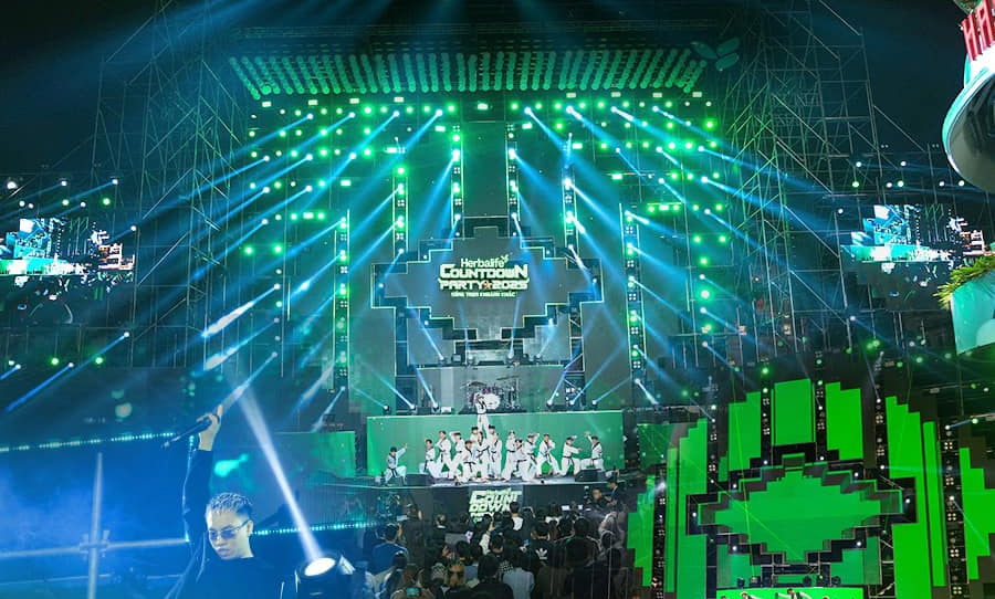 Herbalife Countdown Party 2025 trở thành điểm hẹn chào năm mới quen thuộc tại Thủ Đô Hà Nội Herbalife Countdown Party 2025 trở thành điểm hẹn chào năm mới quen thuộc tại Thủ Đô Hà Nội