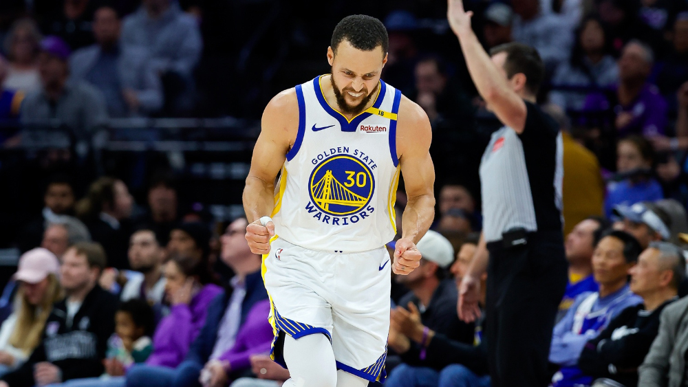 Ném 22 quả 3 điểm vẫn thua ngược dòng, Stephen Curry và Warriors rơi ra khỏi top-10 BXH miền Tây