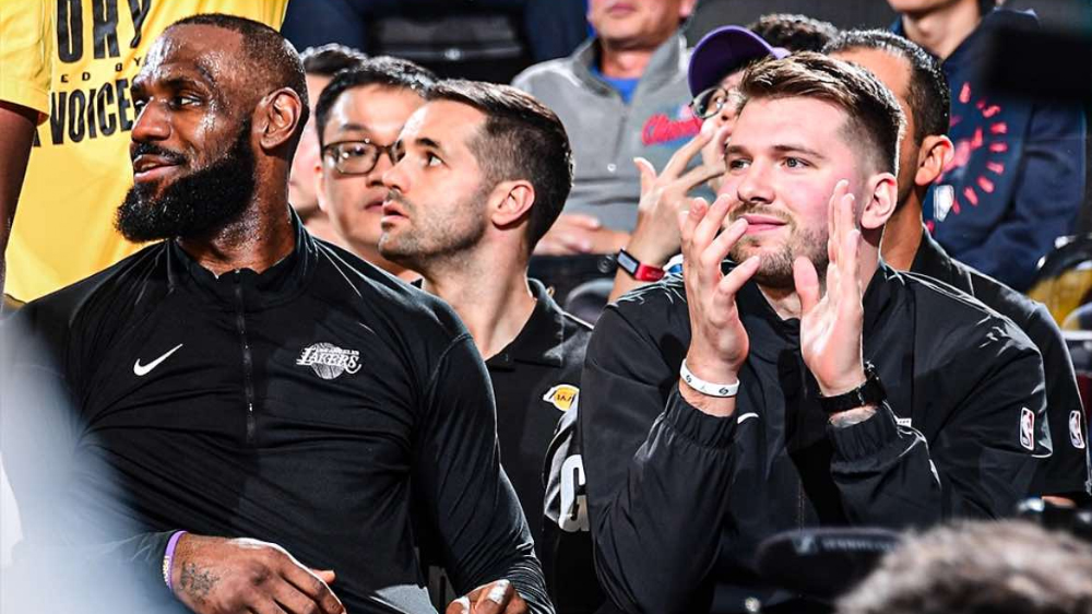 LA Lakers đại thắng Clippers hậu trade Luka Doncic - Anthony Davis: LeBron James h&agrave;o hứng tột c&ugrave;ng
