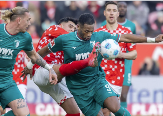 Nhận định bóng đá Augsburg vs Leipzig: Lung lay top 4