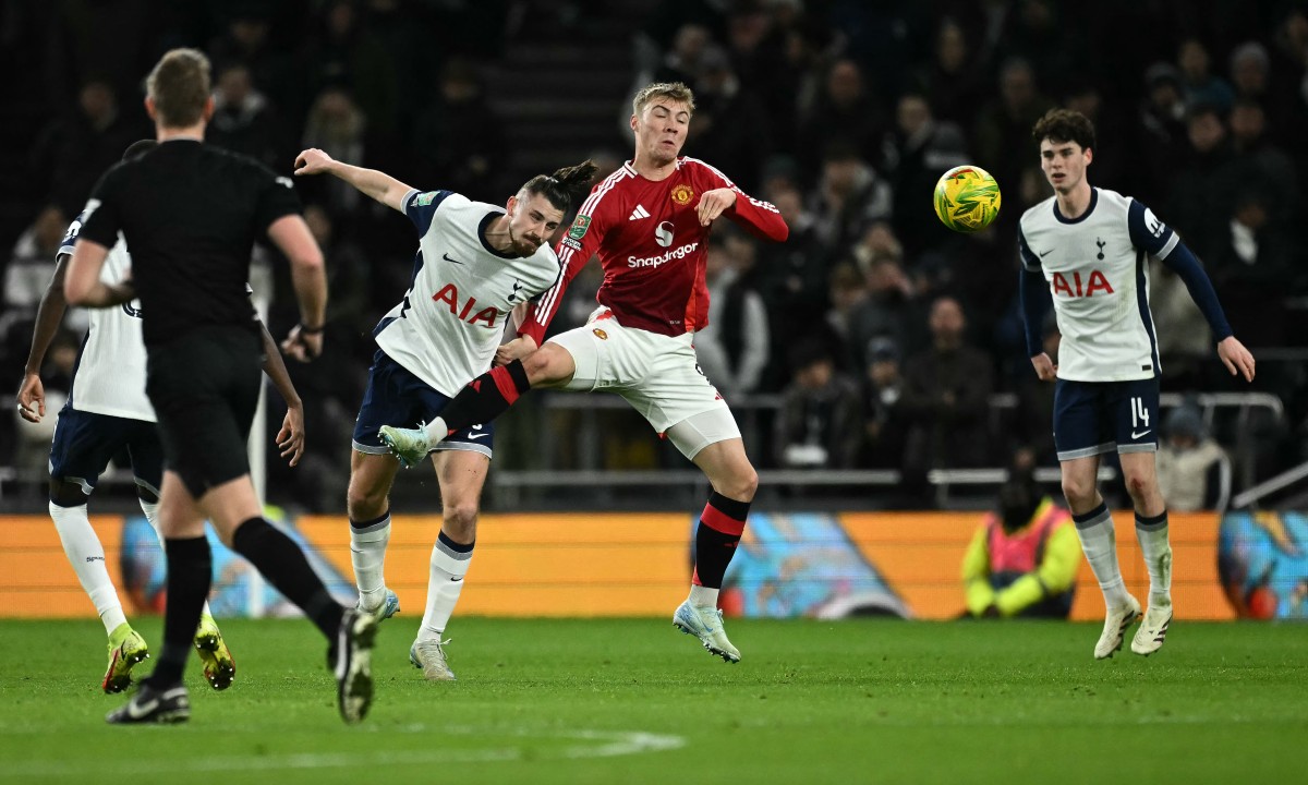 Dự đoán Tottenham vs MU, 23h30 ngày 16/2, Ngoại hạng Anh 2024/25