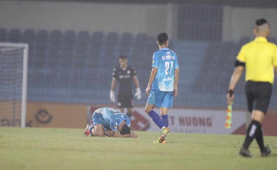 Bảng xếp hạng lượt đi V.League 2024/25: Thể Công lên đỉnh, Đà Nẵng giữ đáy