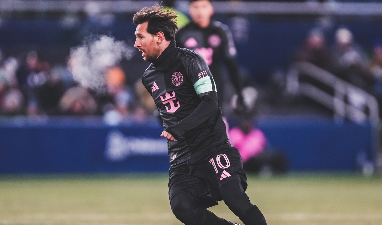 Trực tiếp Sporting KC vs Inter Miami: Messi ghi bàn đẳng cấp