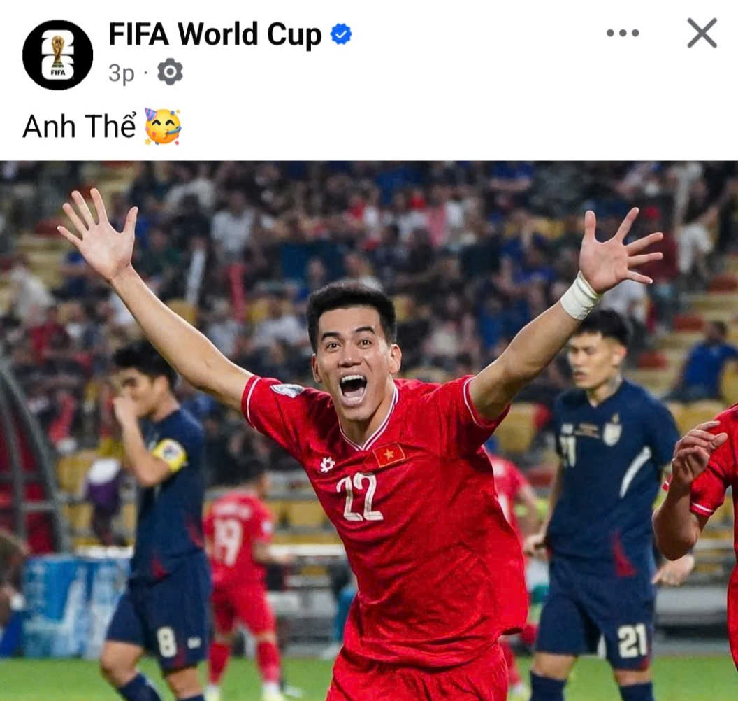 FIFA dí dỏm chúc mừng Tiến Linh đoạt Quả bóng Vàng