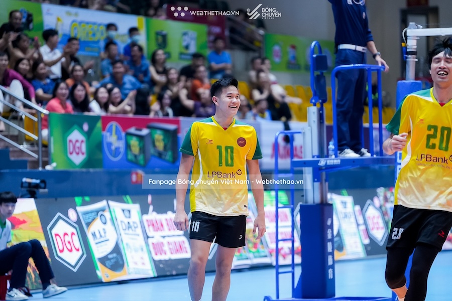 Link trực tiếp cúp bóng chuyền Hoa Lư Bình Điền ngày 4/3: LP Bank Ninh Bình vs Hà Nội